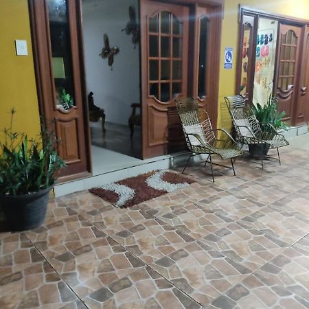 Hospedaje Casa Lucia レティシア エクステリア 写真